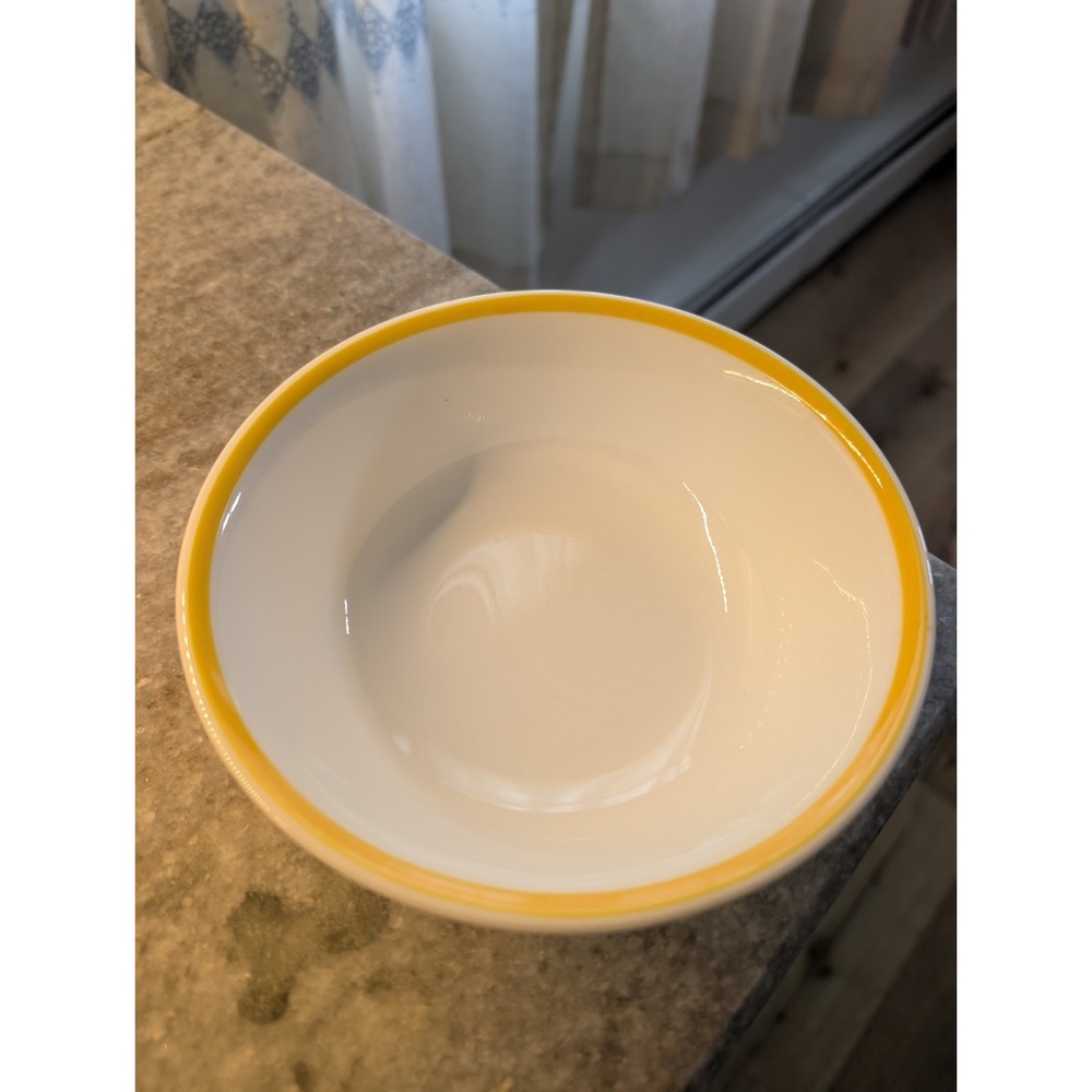 Vintage Corning Yellow Band Cereal Soup Bowl 6" White USA Microwave Safe‎